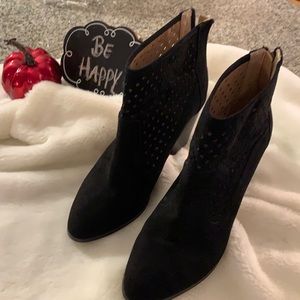 KARRI blue ,Black faux suede ankle boots!  Worn 1 time!